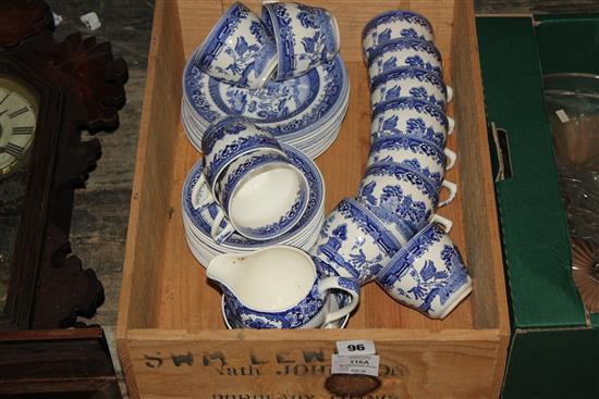 Willow pattern tea set(-)